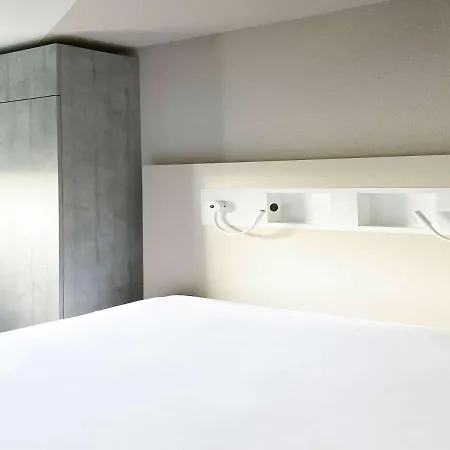 Ibis Budget Rouen Nord Isneauville Exterior photo